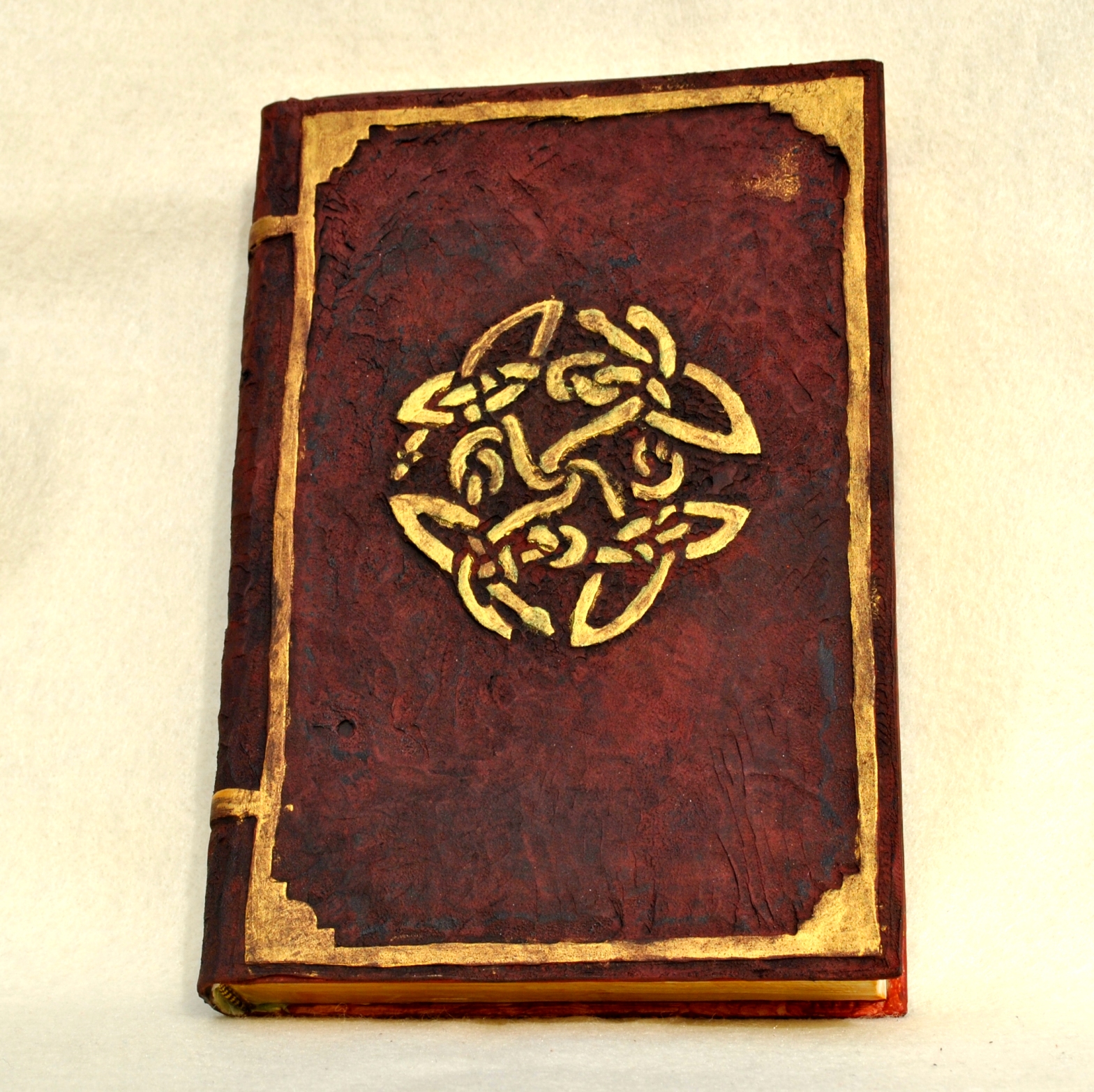 Fake Old Book Safe – Wyrd & Witchy